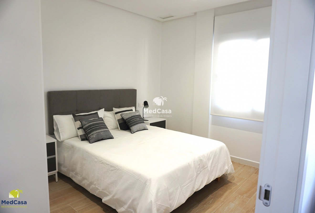 Obra nueva - Apartamento planta baja -
Orihuela Costa