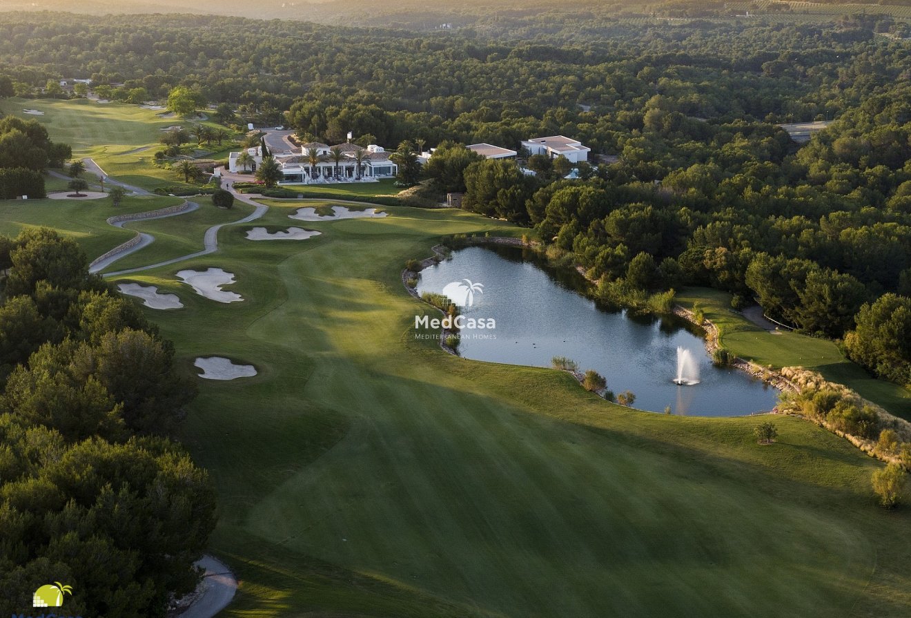 Obra nueva - Villa -
Golf Las Colinas