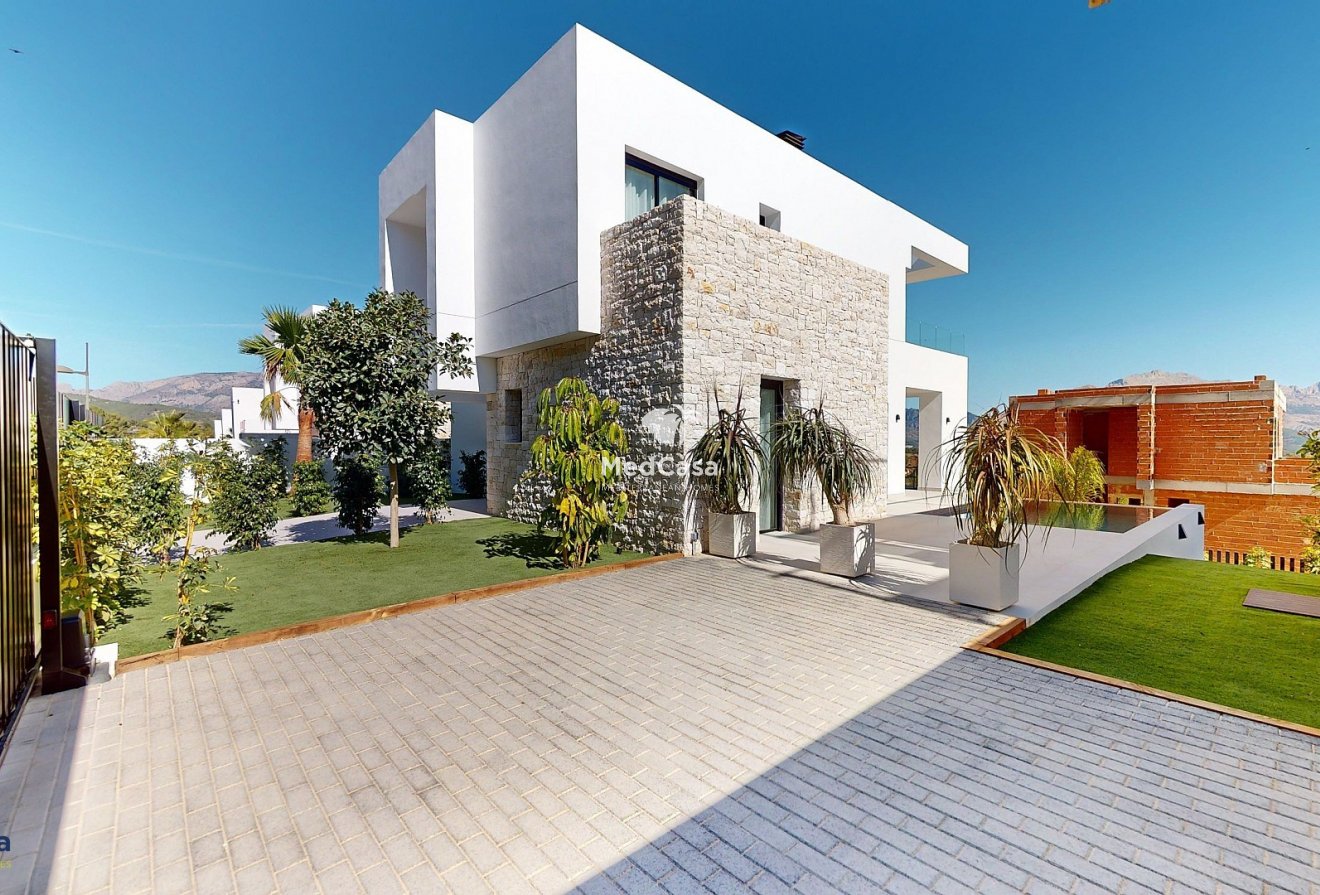 Obra nueva - Villa -
Polop de La Marina