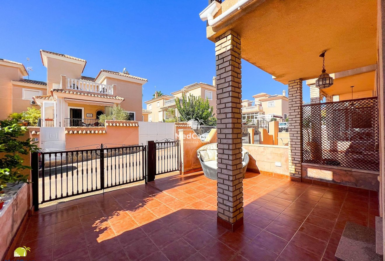 Resale - Townhouse -
Orihuela Costa