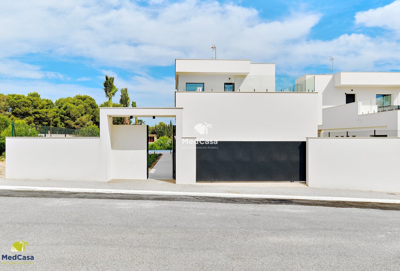 Obra nueva - Villa -
Orihuela Costa