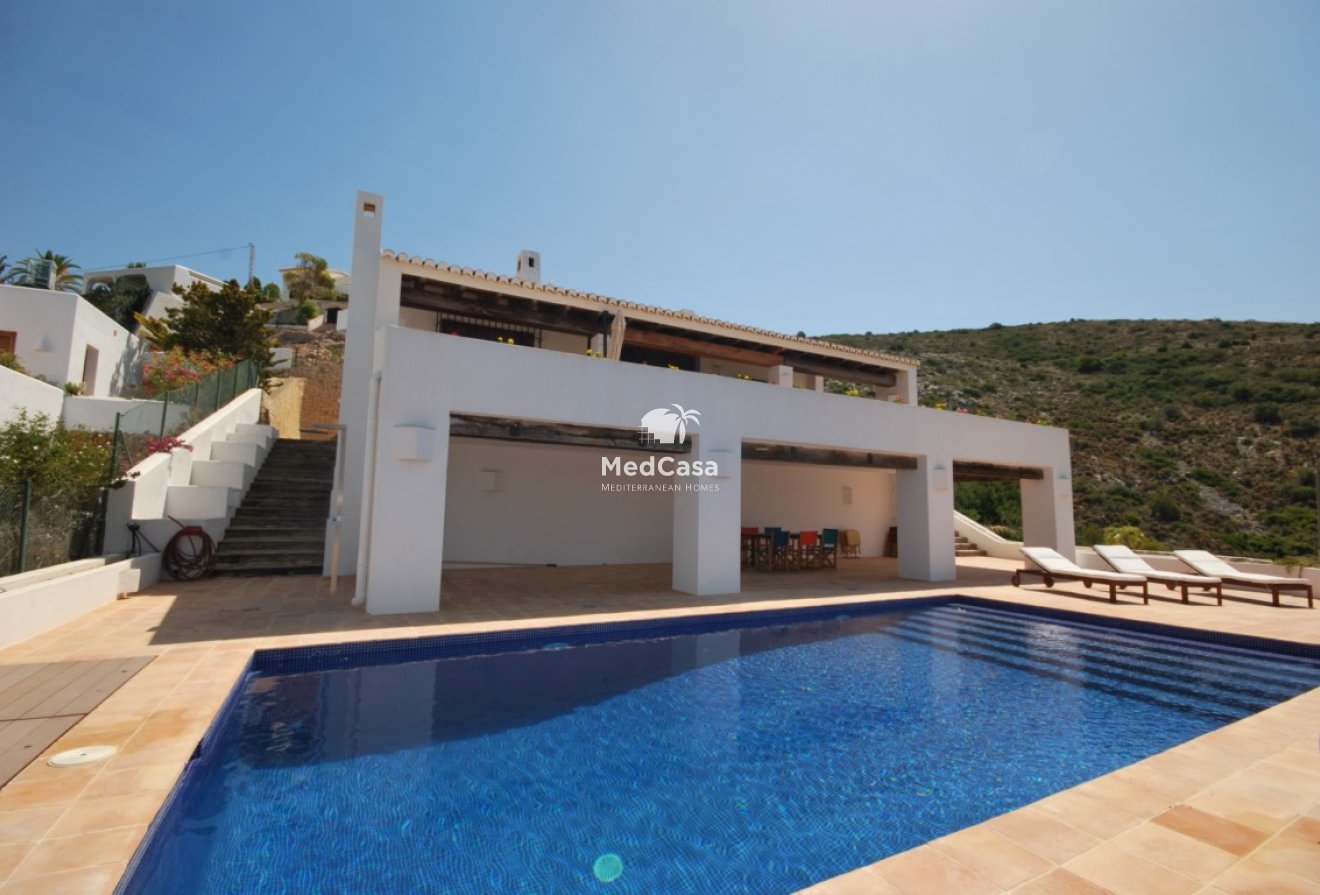 Resale - Villa -
Moraira - El Portet