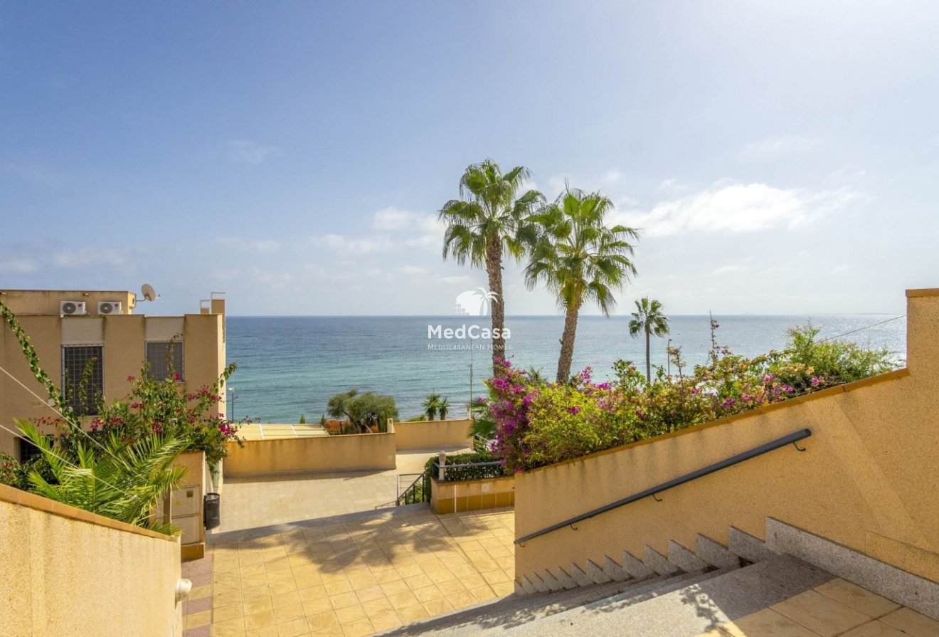 Resale - Townhouse -
Orihuela Costa - Agua Marina