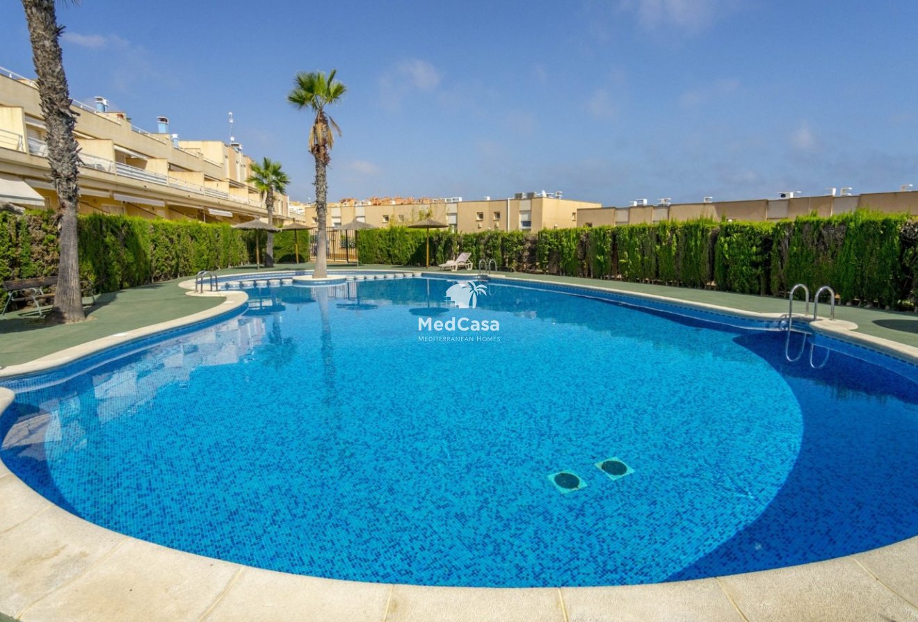 Resale - Townhouse -
Orihuela Costa - Agua Marina