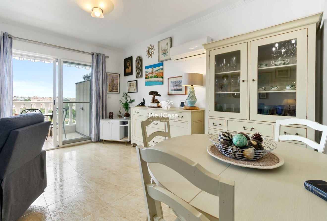 Resale - Apartment -
Orihuela Costa - Altos de Campoamor