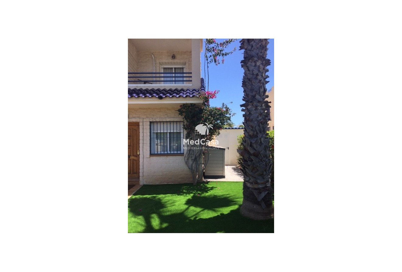 Resale - Townhouse -
Torrevieja