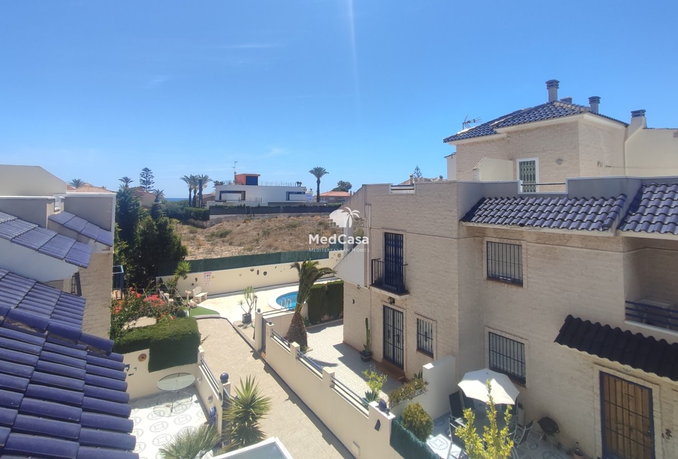 Resale - Townhouse -
Torrevieja