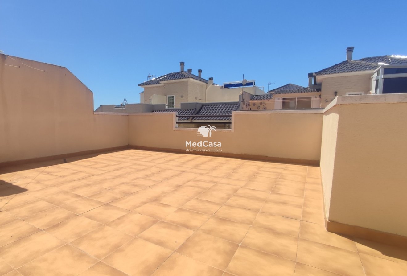 Resale - Townhouse -
Torrevieja