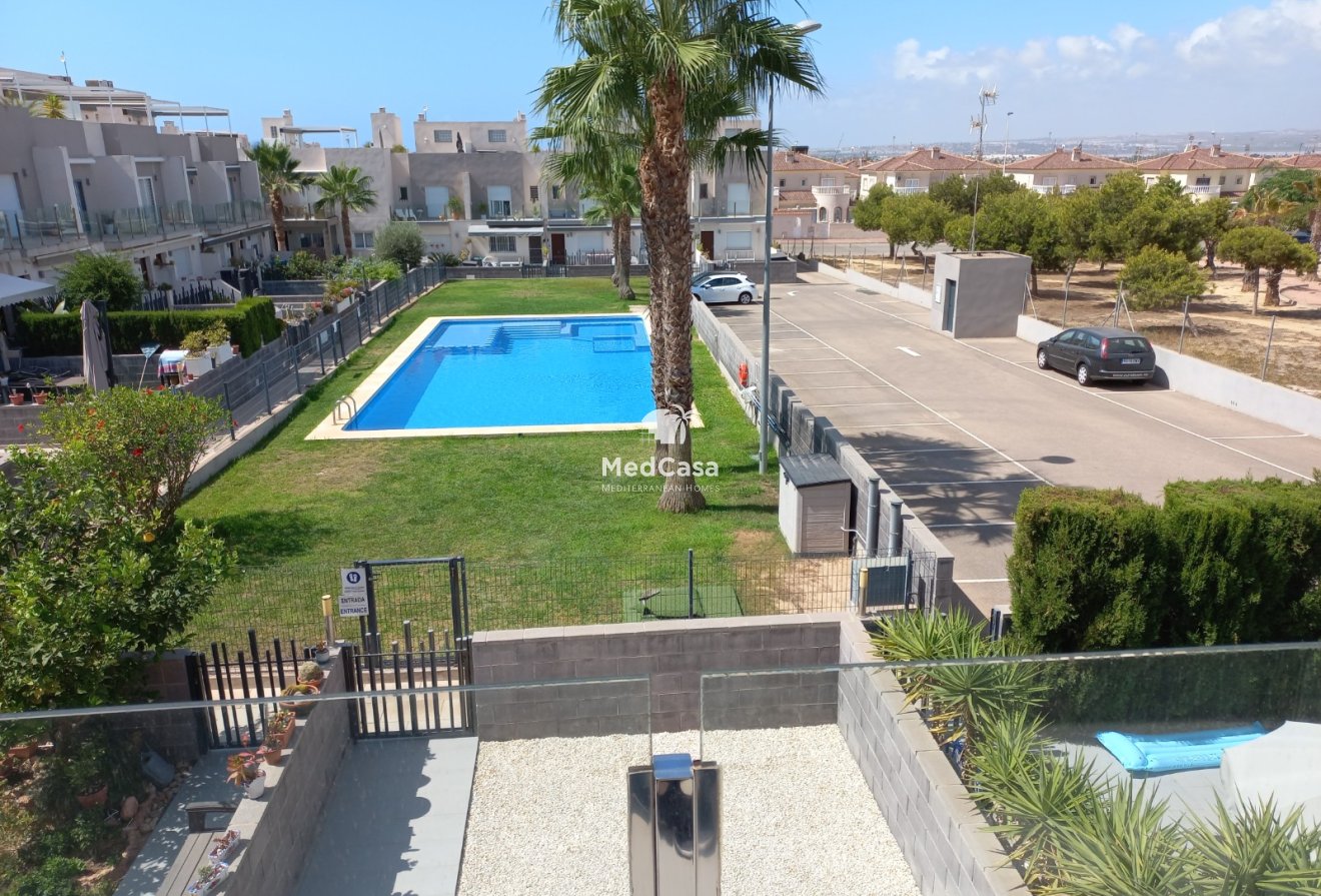 Wiederverkauf - Reihenhaus -
Torrevieja - Nueva Torrevieja - Aguas Nuevas