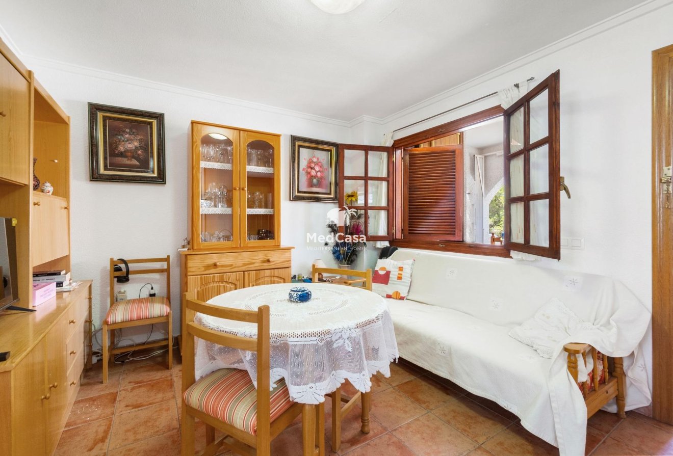 Resale - Apartment -
Pilar de la Horadada - Mil Palmeras