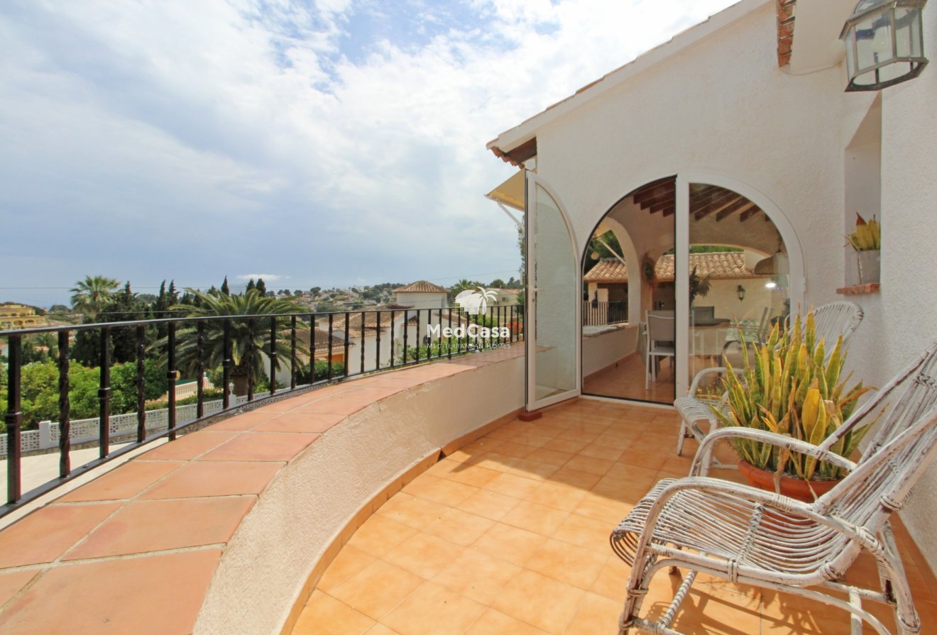 Resale - Villa -
Benissa - Montemar