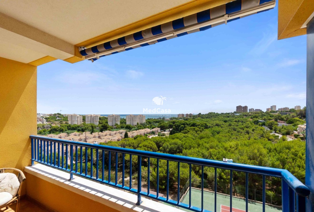 Resale - Apartment -
Orihuela Costa - Campoamor