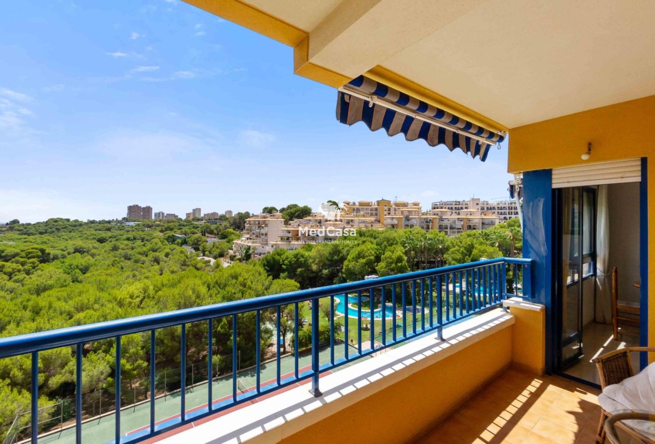 Resale - Apartment -
Orihuela Costa - Campoamor