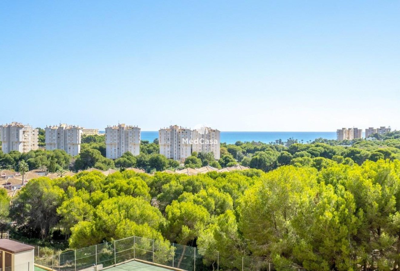 Wiederverkauf - Apartment -
Orihuela Costa - Campoamor