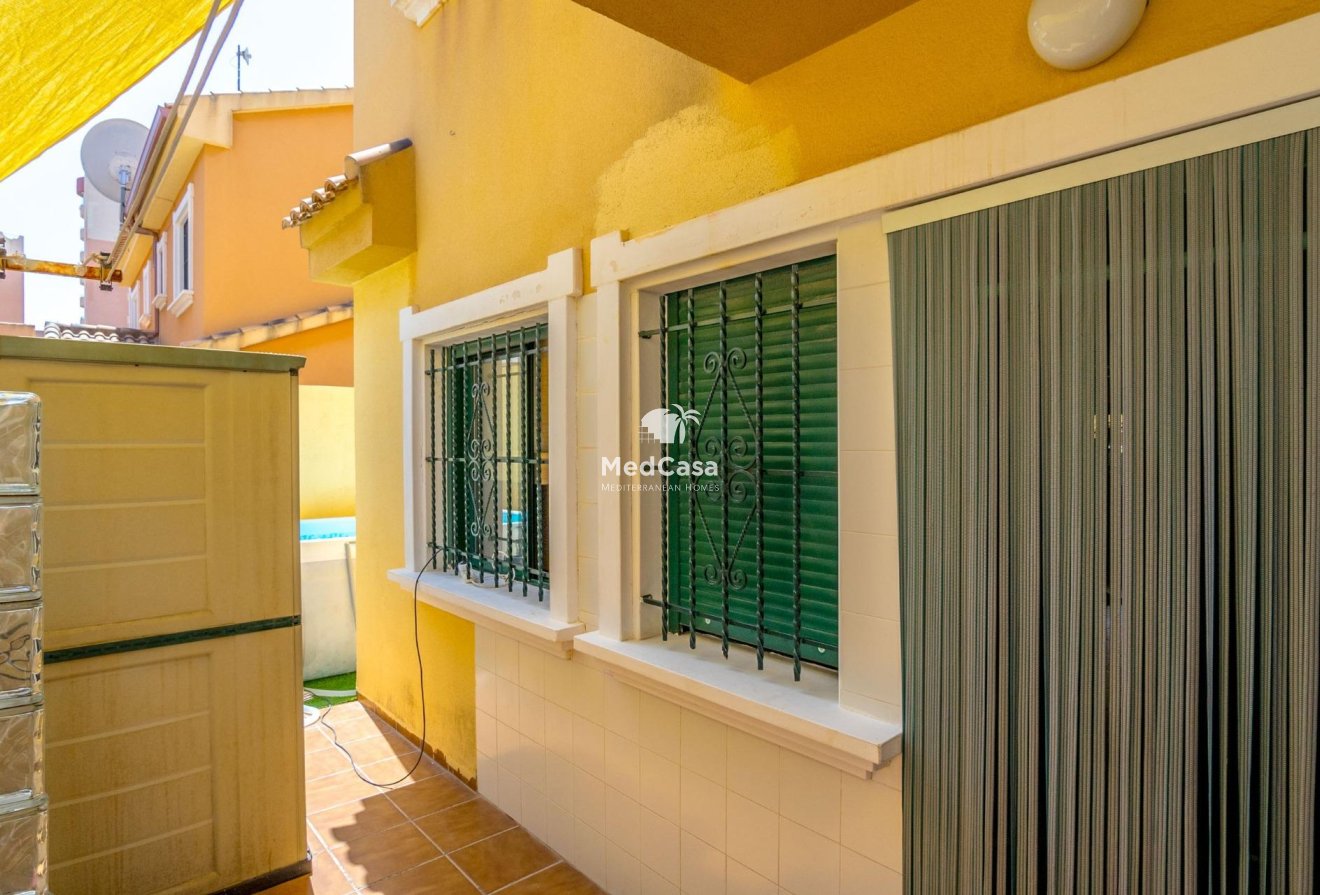 Resale - Semi detached  -
Orihuela Costa - Campoamor