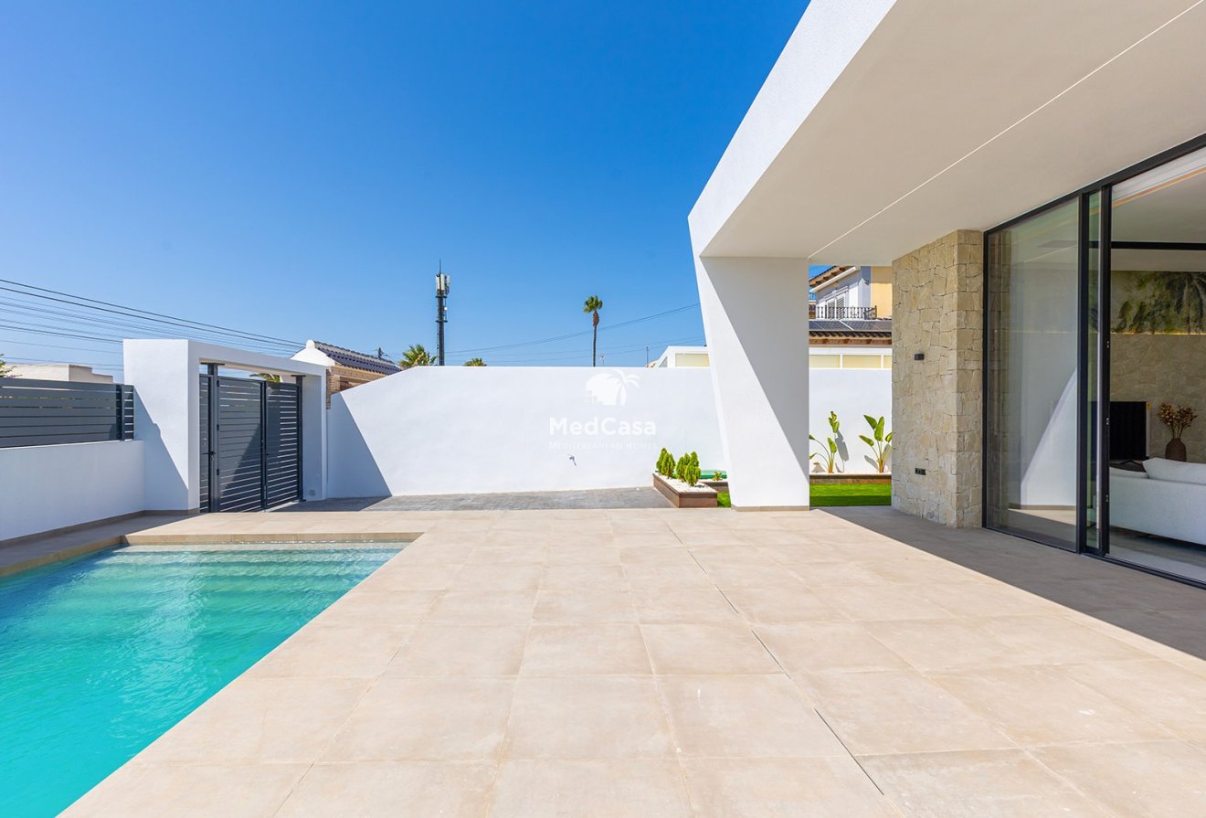 Obra nueva - Villa -
Torrevieja - La Torreta