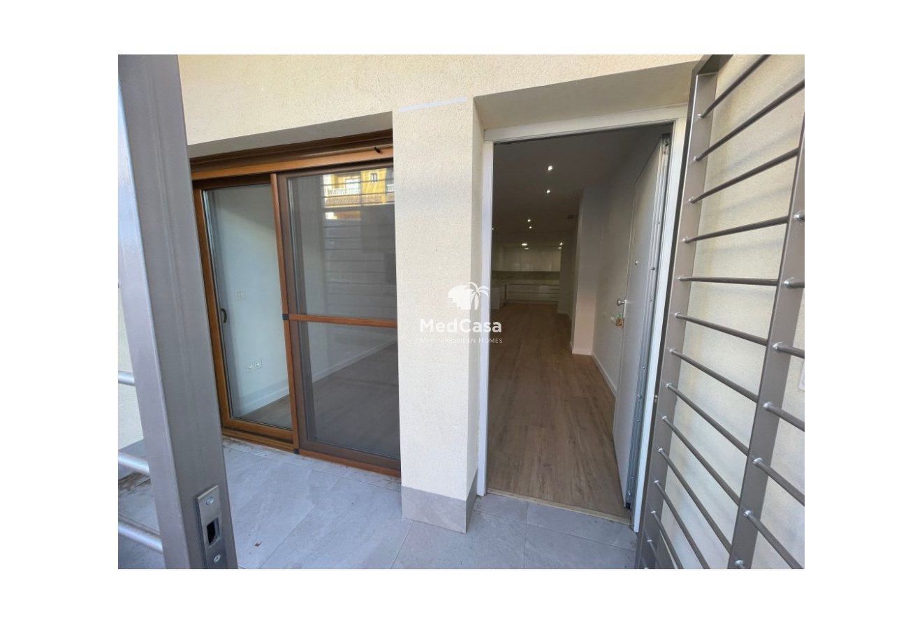 Resale - Ground floor apartment -
Los Montesinos - Montesinos