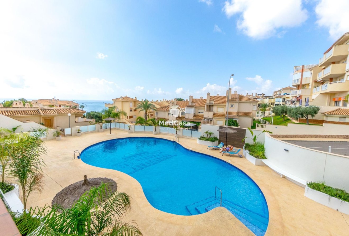 Wiederverkauf - Apartment -
Orihuela Costa - Campoamor