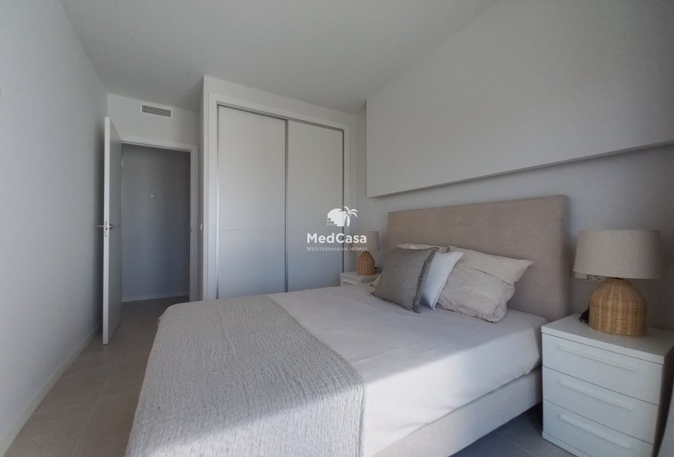 Obra nueva - Apartamento planta baja -
Denia