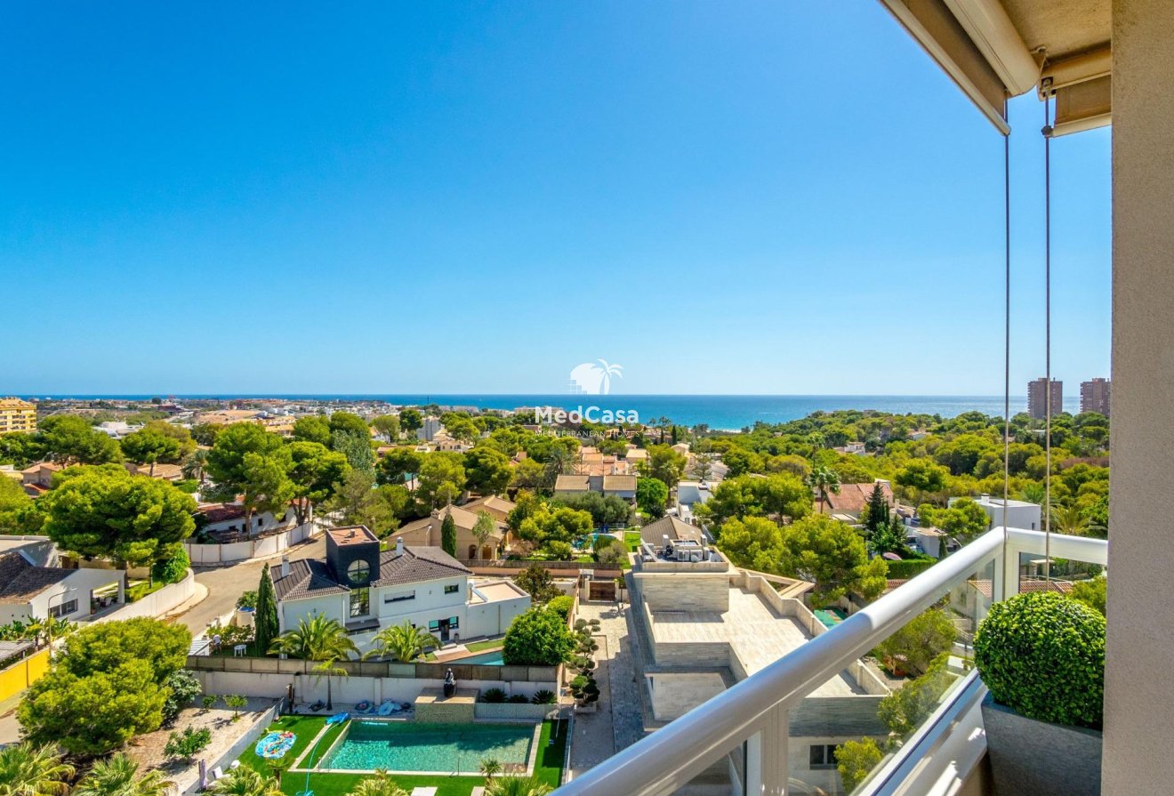 Resale - Apartment -
Orihuela Costa - Altos de Campoamor