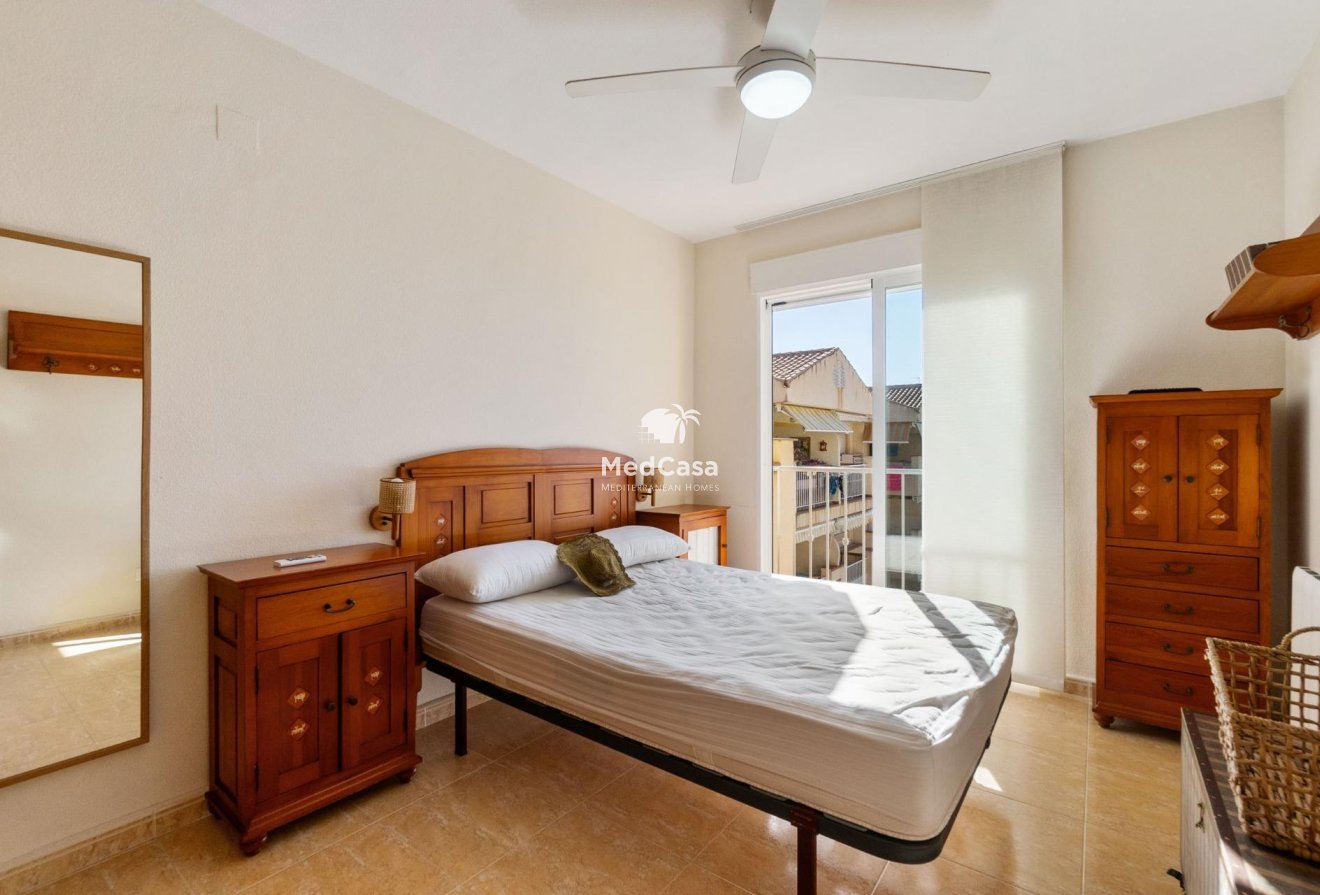 Segunda mano - Apartamento -
Orihuela Costa - Campoamor