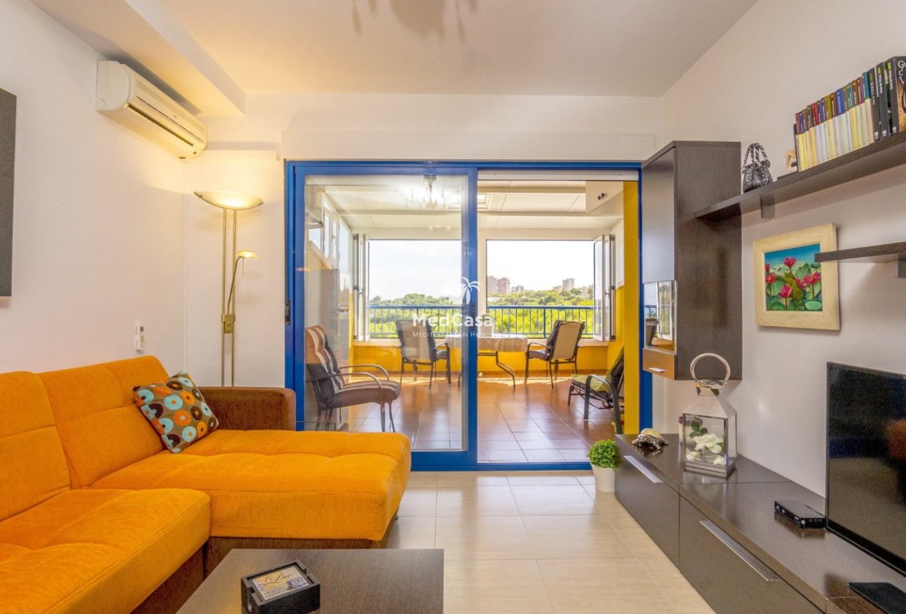 Resale - Apartment -
Orihuela Costa - Altos de Campoamor