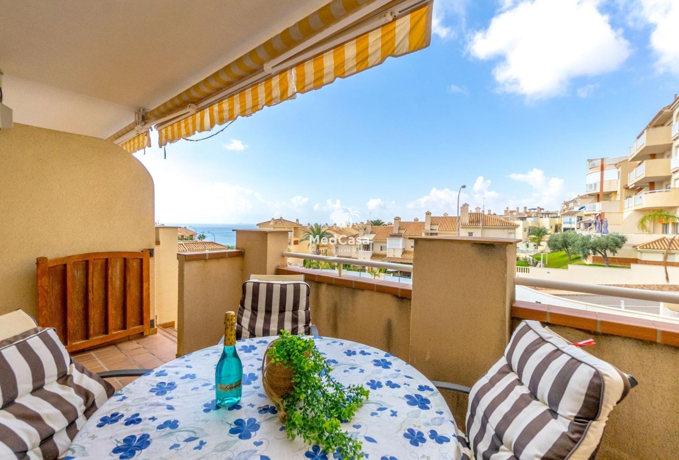 Wiederverkauf - Apartment -
Orihuela Costa - Campoamor