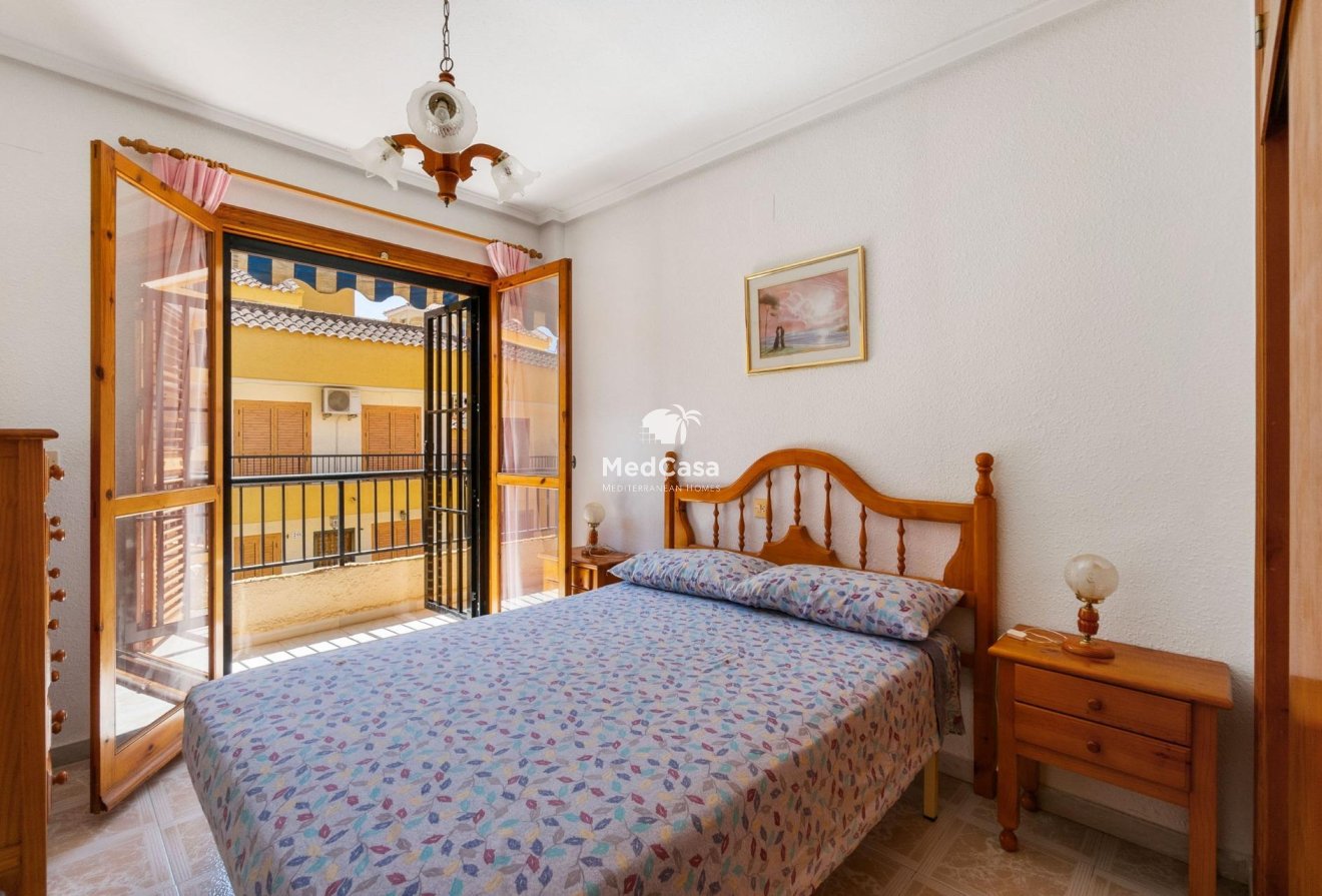 Resale - Townhouse -
Torrevieja - La Mata