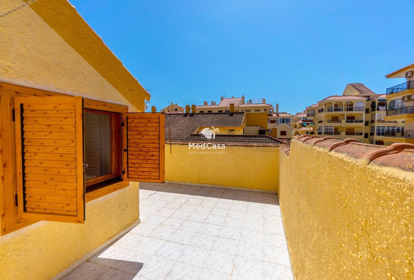 Resale - Townhouse -
Torrevieja - La Mata