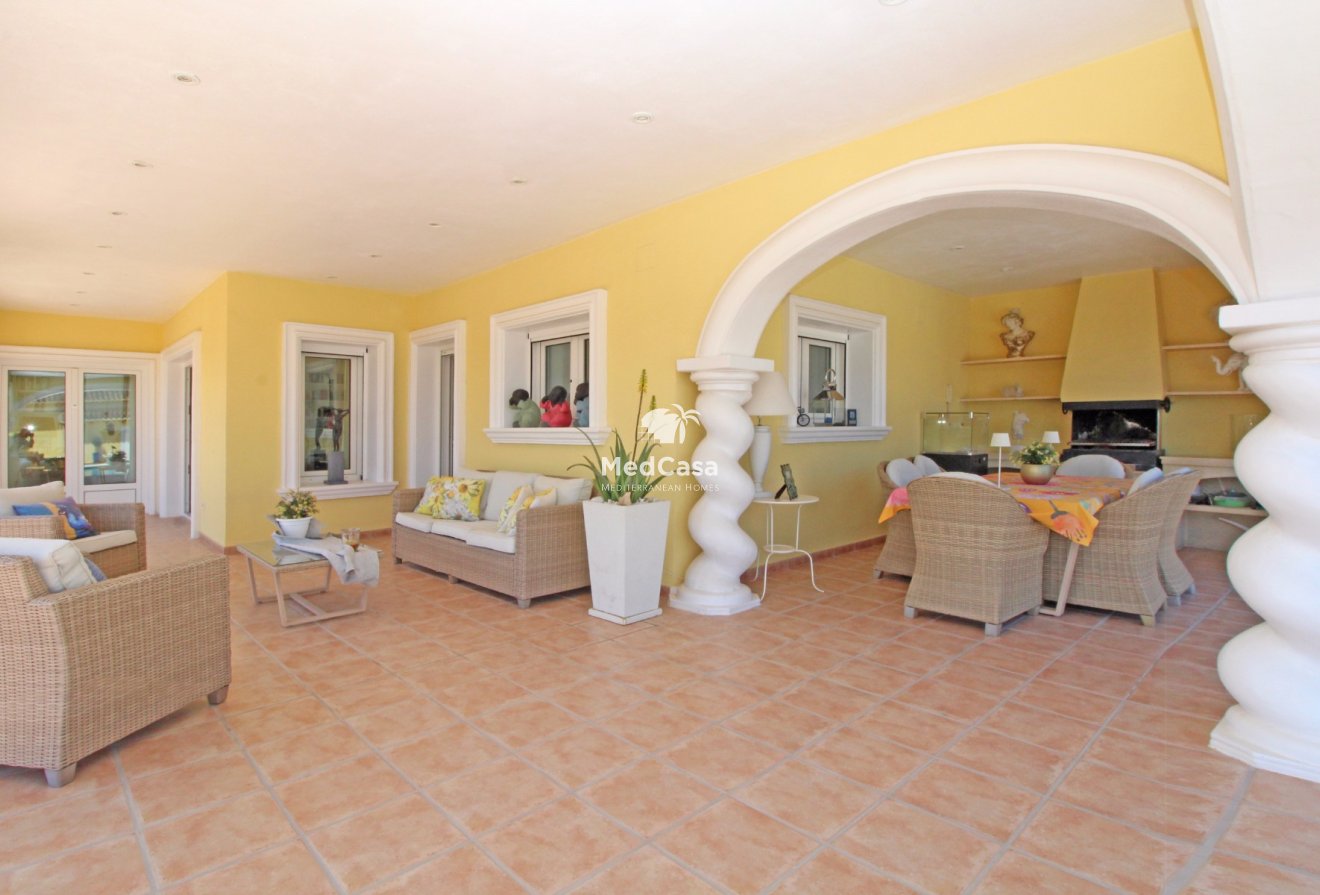 Resale - Villa -
Moraira - Pinar de l'Advocat