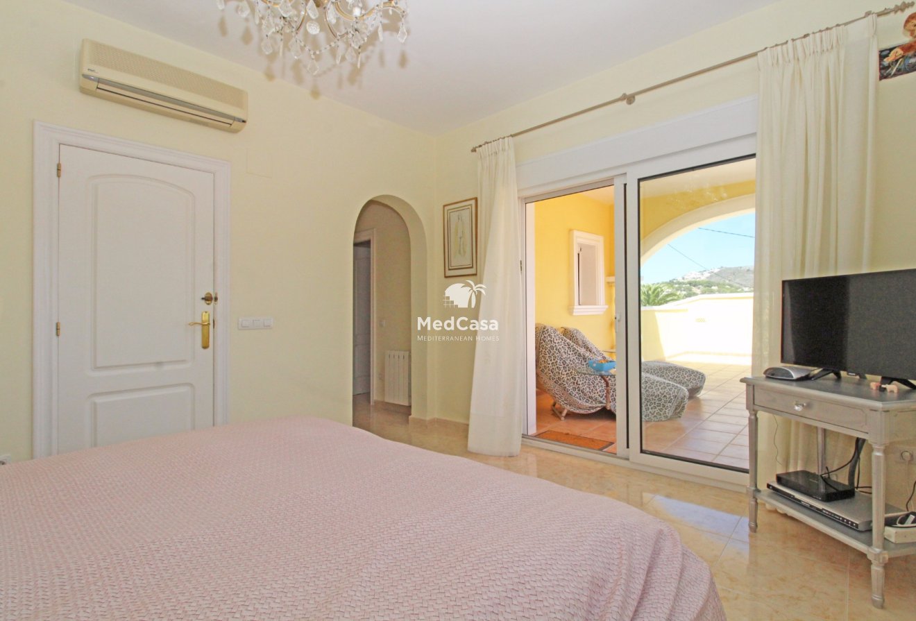 Resale - Villa -
Moraira - Pinar de l'Advocat