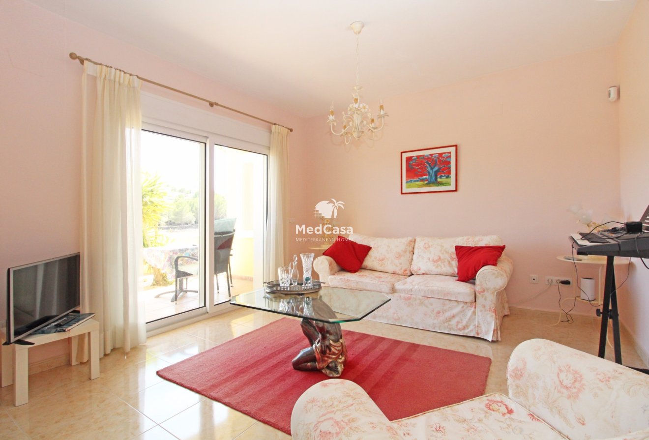 Resale - Villa -
Moraira - Pinar de l'Advocat