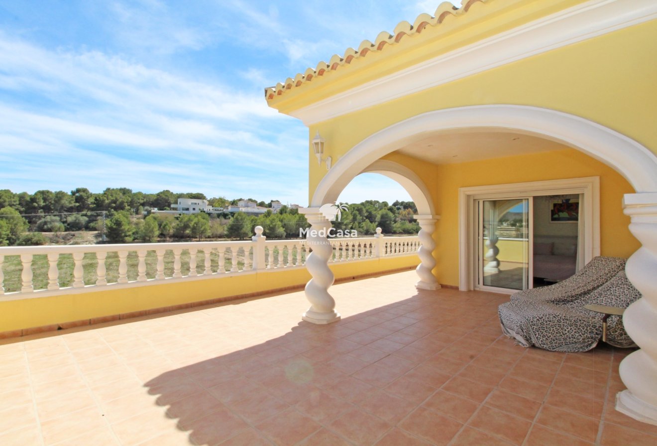 Resale - Villa -
Moraira - Pinar de l'Advocat