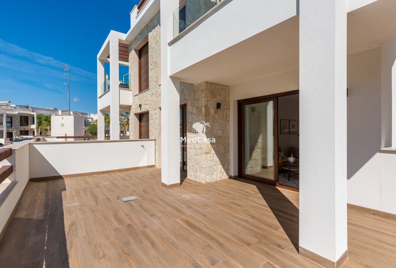 Neubau - Erdgeschosswohnung -
Los Balcones (Torrevieja)
