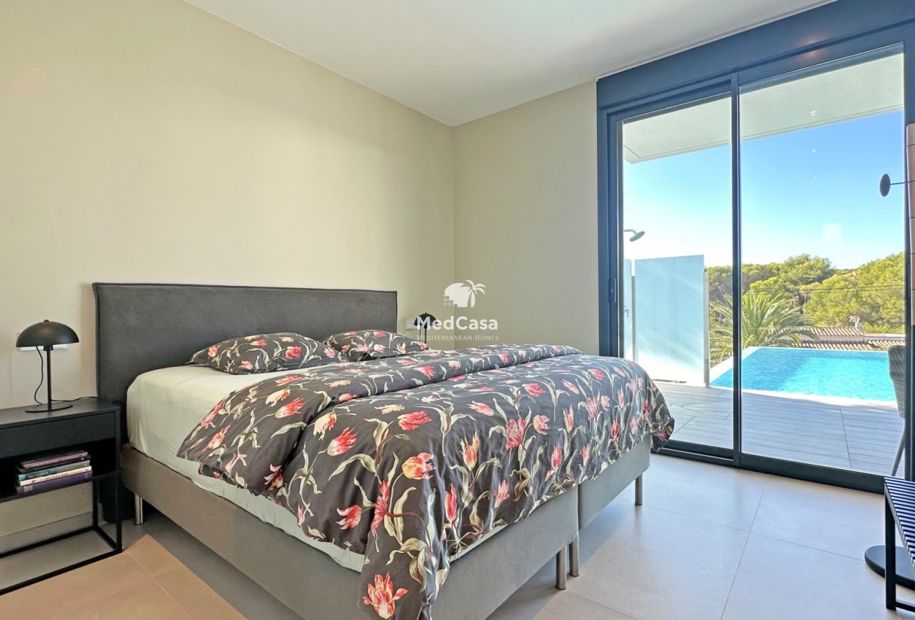 Resale - Villa -
Moraira - Pinar de l'Advocat