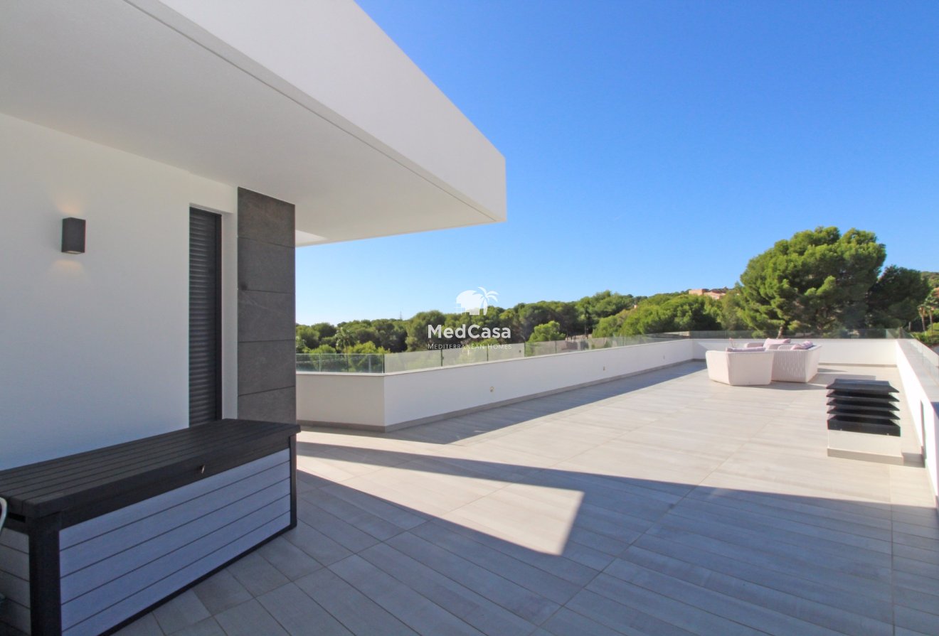 Resale - Villa -
Moraira - Pinar de l'Advocat