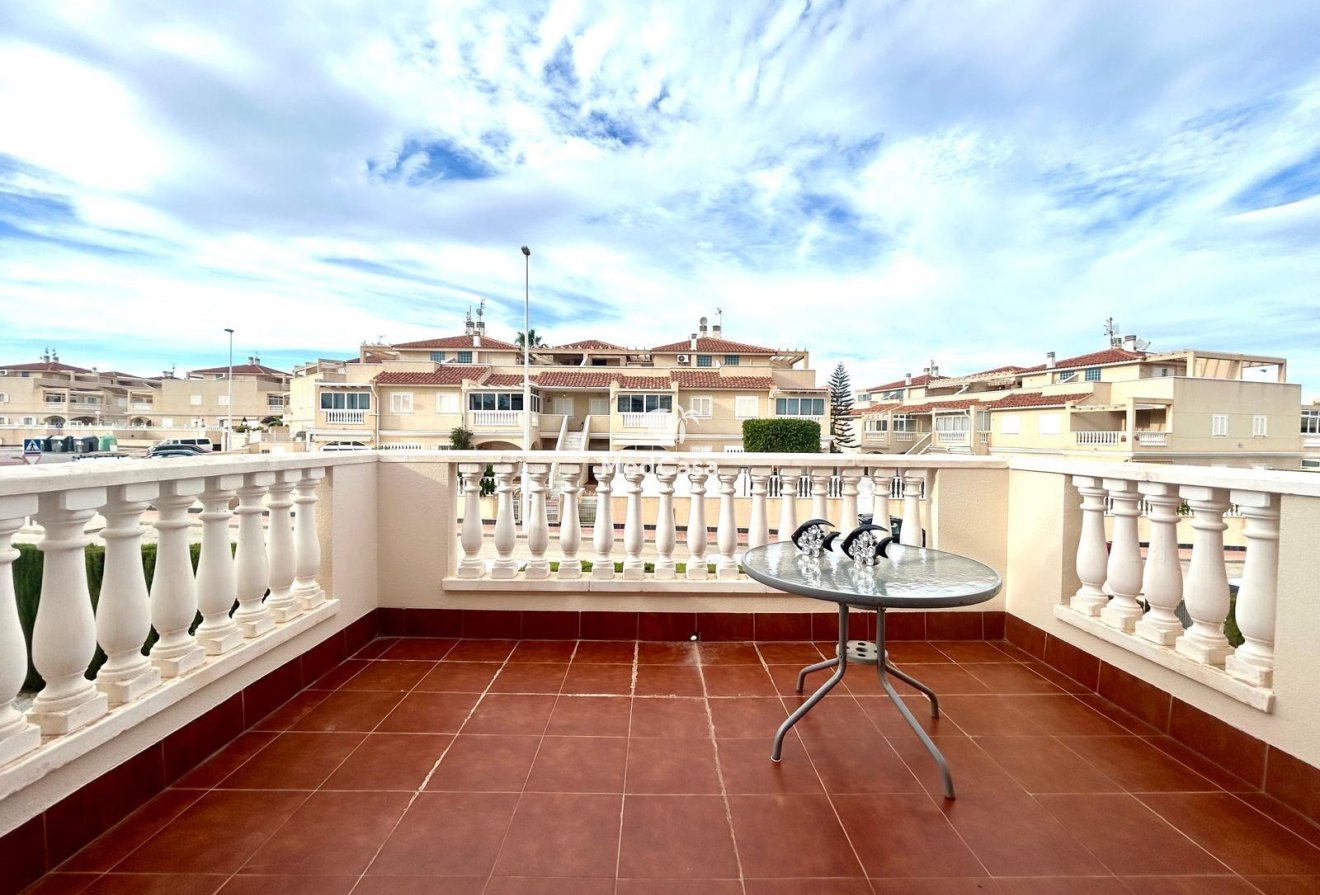 Resale - Penthouse -
Orihuela Costa - La Zenia