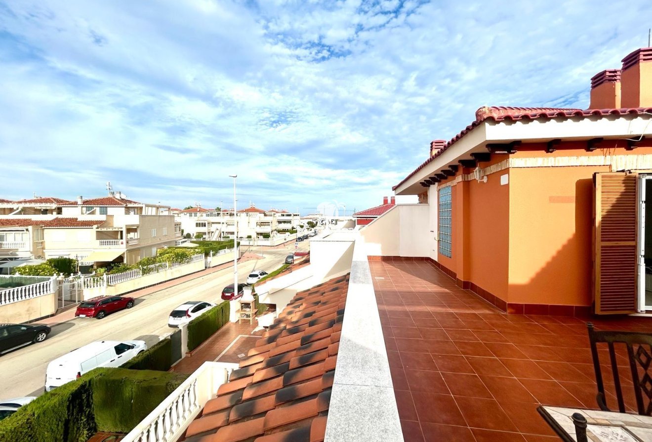 Resale - Penthouse -
Orihuela Costa - La Zenia