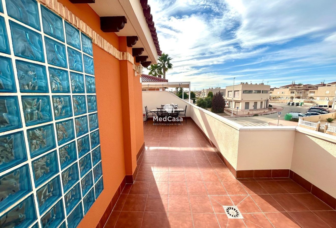 Resale - Penthouse -
Orihuela Costa - La Zenia