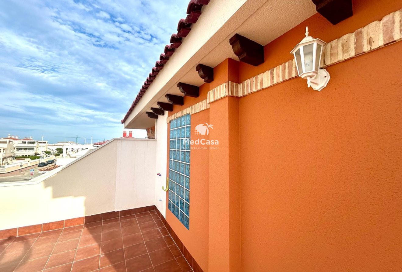 Resale - Penthouse -
Orihuela Costa - La Zenia