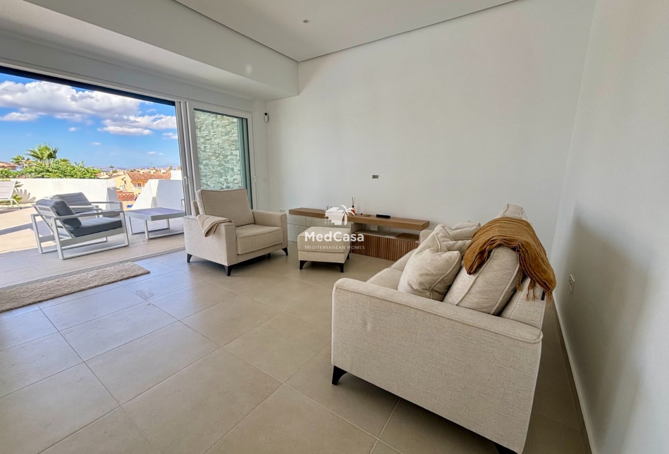 Obra nueva - Villa -
Benijofar