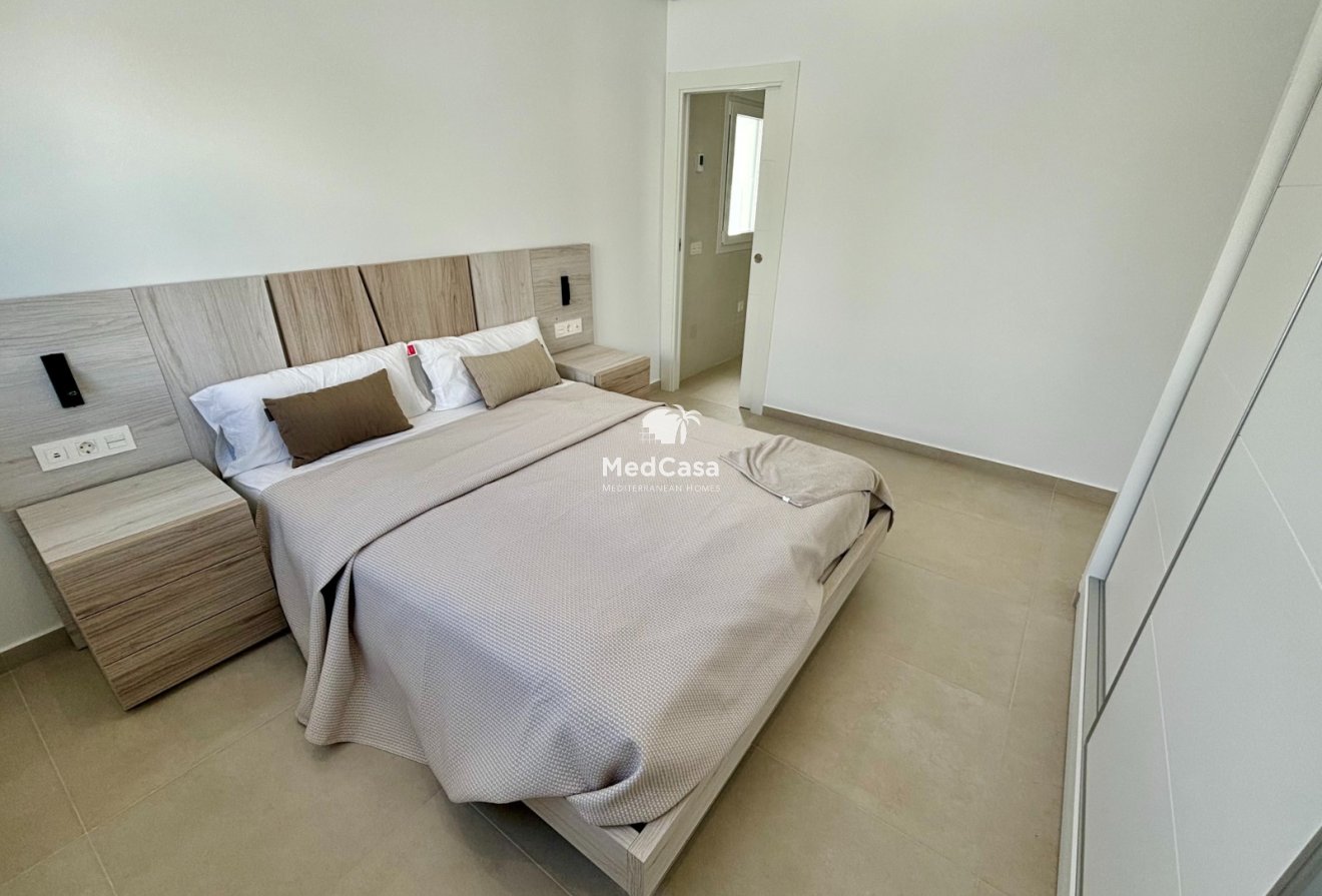 Obra nueva - Villa -
Benijofar