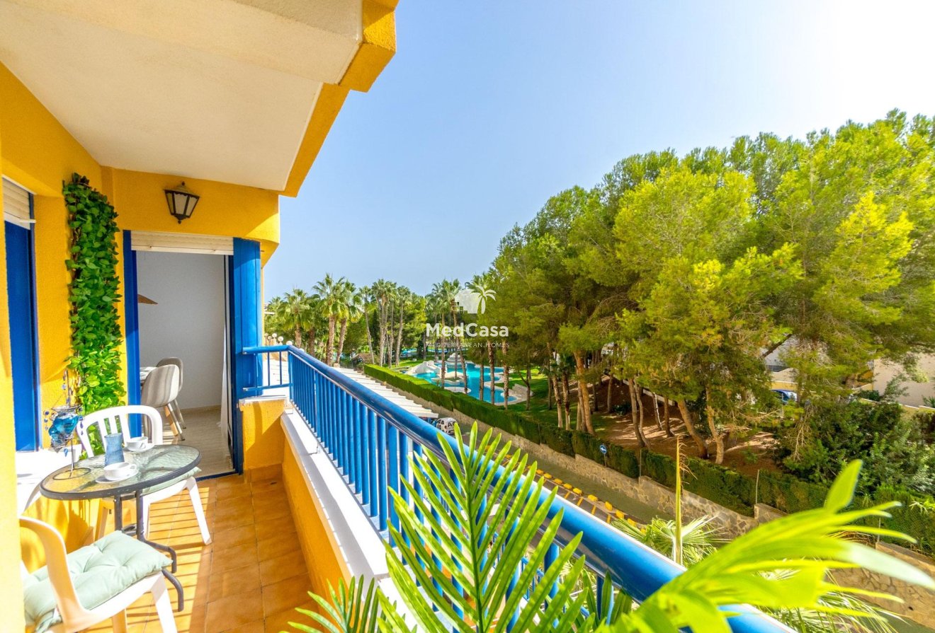 Wiederverkauf - Apartment -
Orihuela Costa - Altos de Campoamor