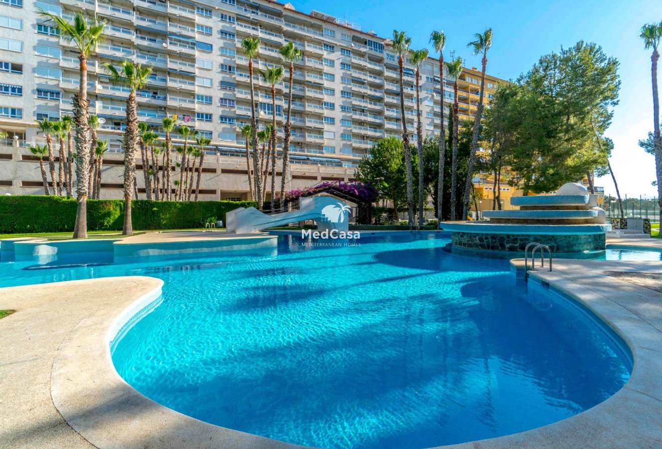 Resale - Apartment -
Orihuela Costa - Altos de Campoamor