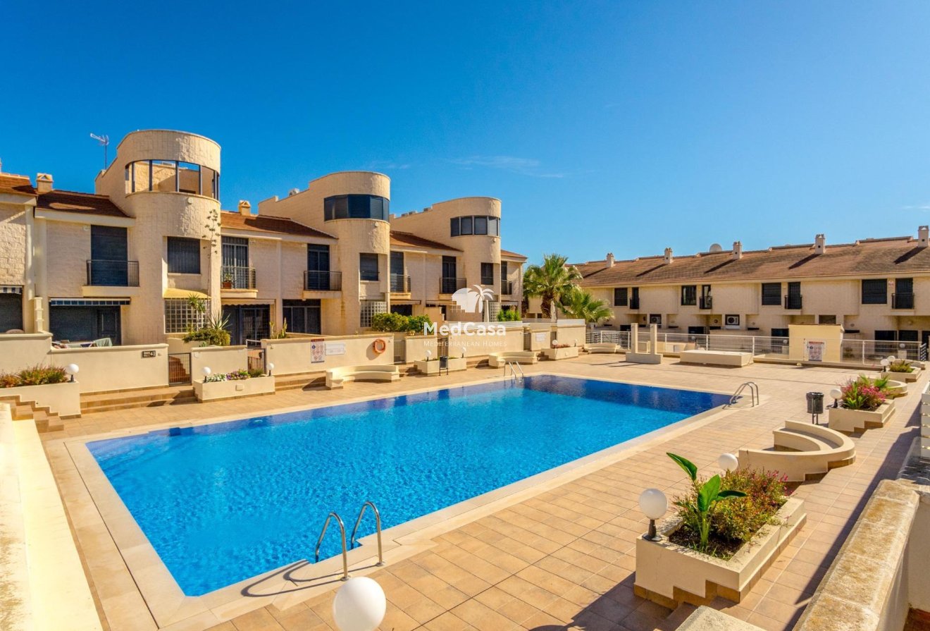 Resale - Townhouse -
Orihuela Costa - Cabo Roig