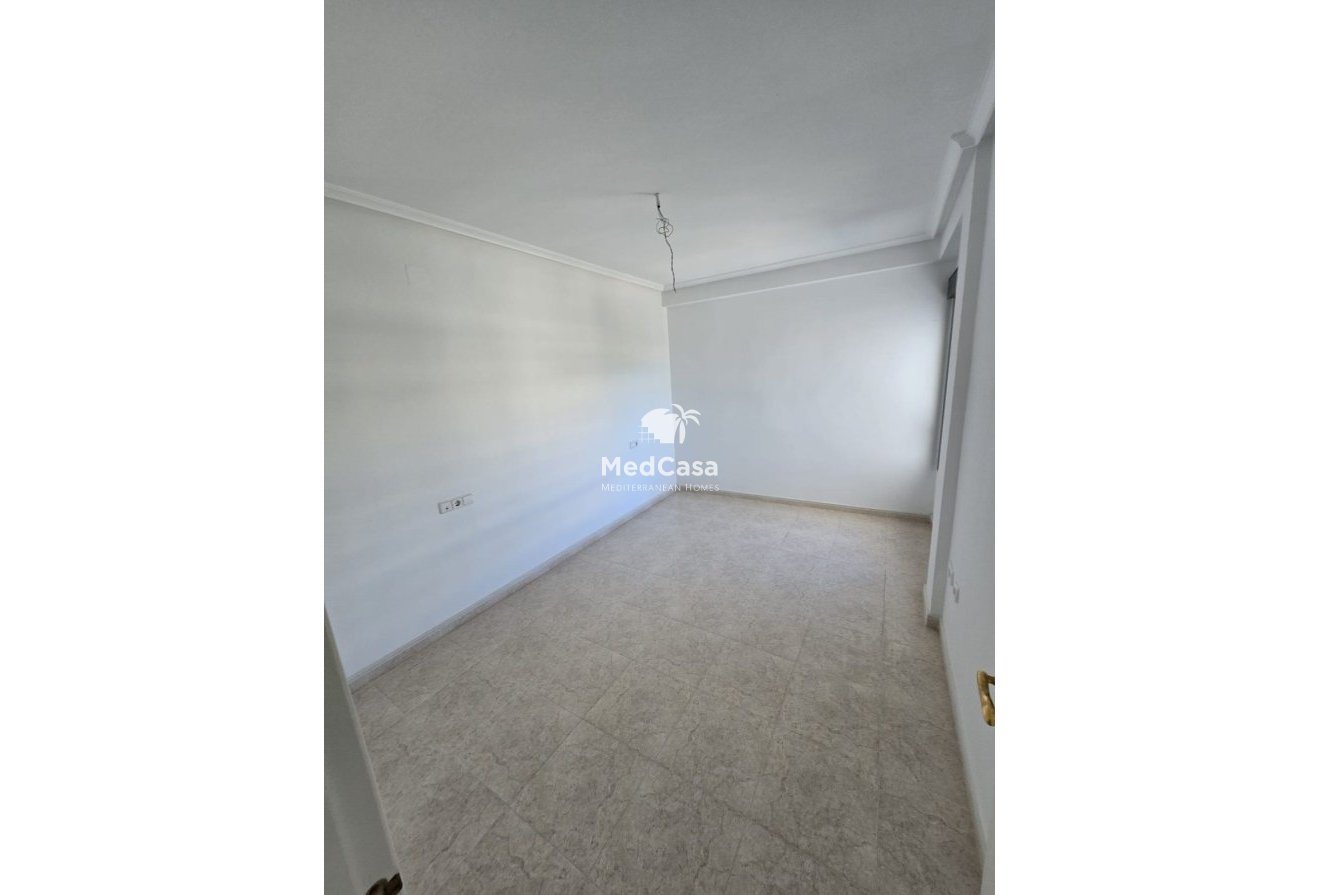 Segunda mano - Apartamento -
Orihuela-Costa - Campoamor