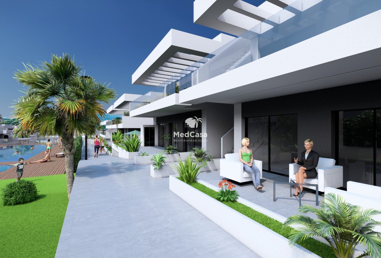 Obra nueva - Apartamento planta baja -
Golf La Finca