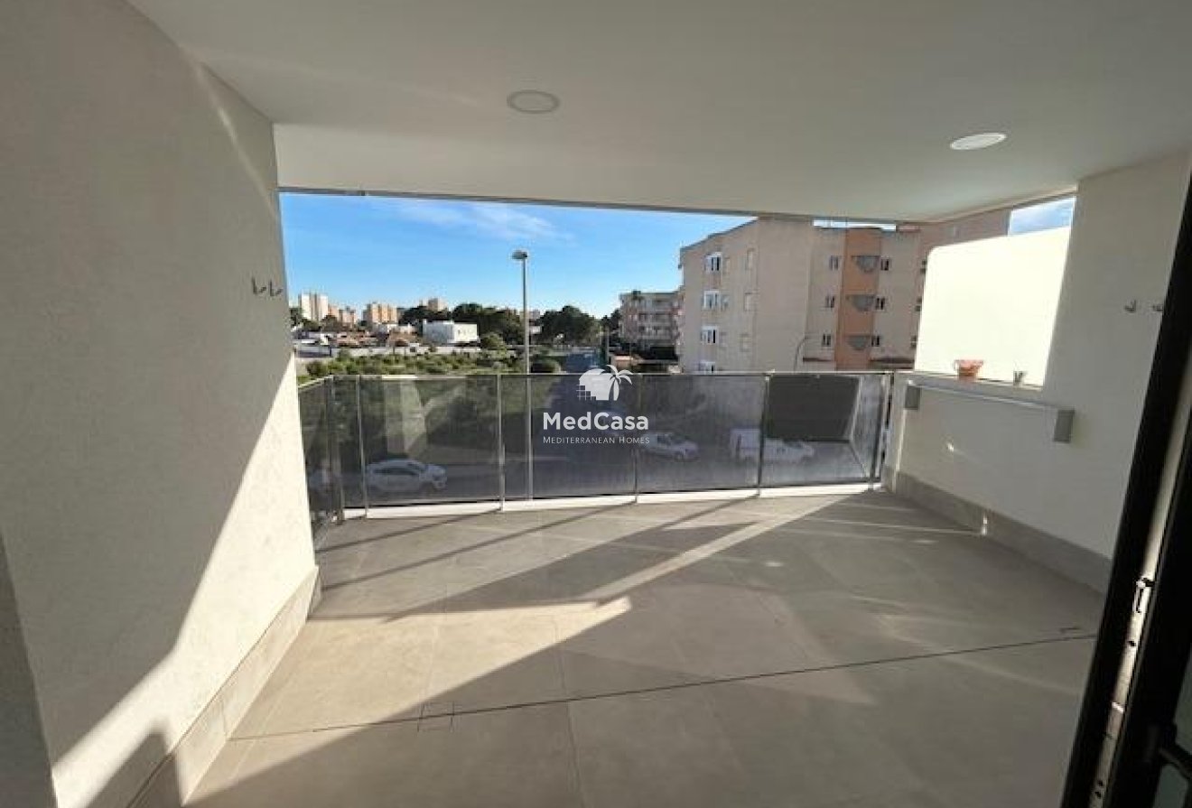 Wiederverkauf - Apartment -
Orihuela Costa - Altos de Campoamor