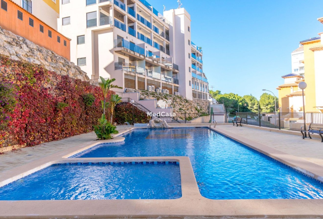 Wiederverkauf - Apartment -
Orihuela Costa - Altos de Campoamor