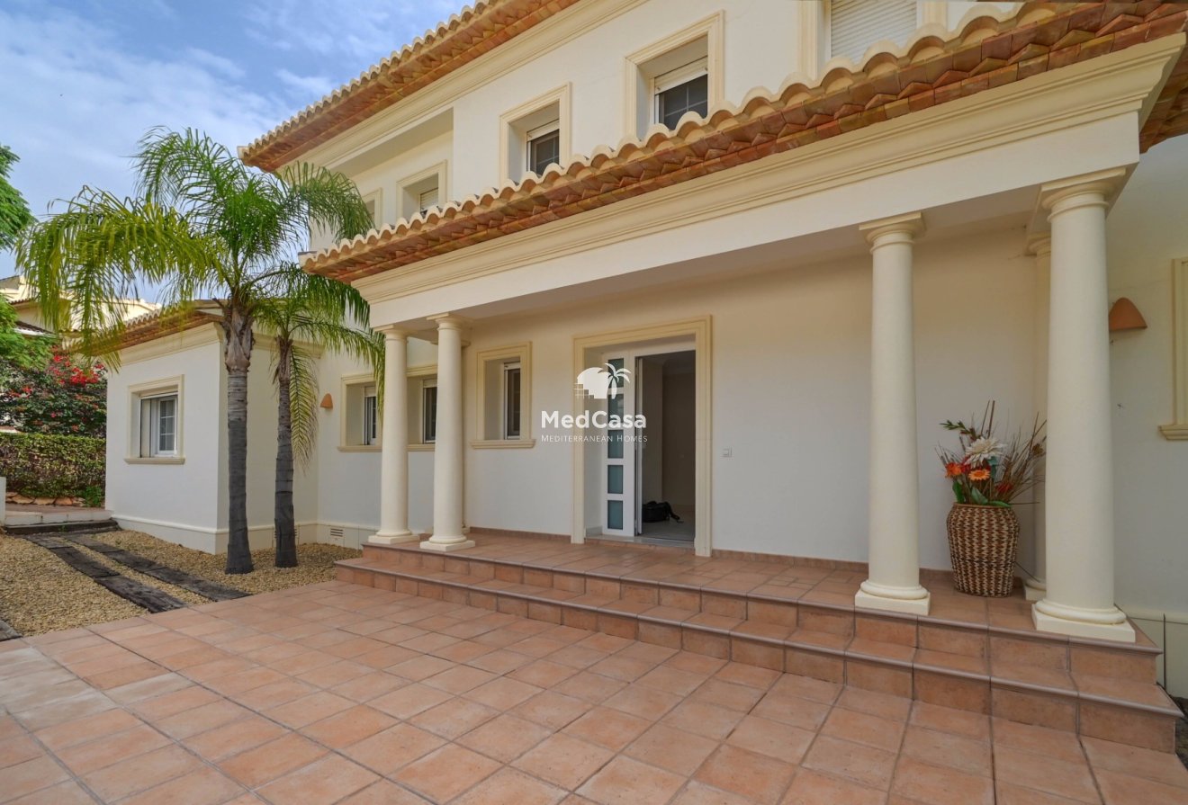 Resale - Villa -
Benissa - Fanadix